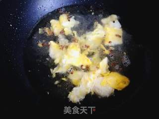 鸡蛋炝锅面的做法步骤：6