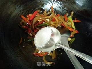小炒猪皮的做法步骤:10