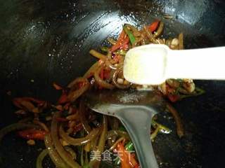 小炒猪皮的做法步骤:12