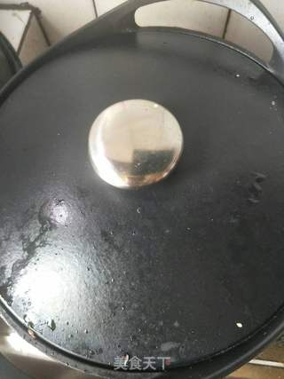 小鸡炖蘑菇的做法步骤:6