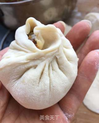 牛肉芹菜水煎包的做法步骤:16