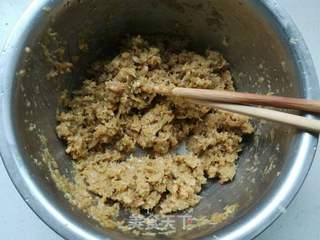 发面猪油渣白菜馅饼的做法步骤:8