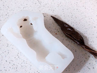 呆萌可爱又逼真的【沙皮狗慕斯蛋糕】的做法步骤:4