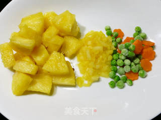 菠萝甜酸豆腐的做法步骤:2