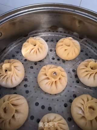 木耳鲜肉南瓜包的做法步骤:15