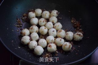 咖喱鱼丸的做法步骤:4