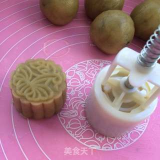 紫薯月饼的做法步骤:8