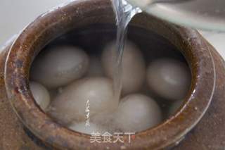 自制咸鸭蛋的做法步骤:4
