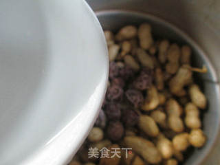 话梅花生的做法步骤：4