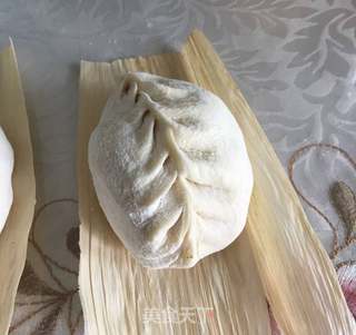 西兰花嫩芽肉丁包的做法步骤:19