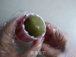 果蔬桃山月饼的做法步骤:10