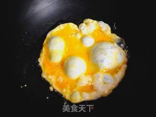 西红柿鸡蛋菠菜面的做法步骤:3