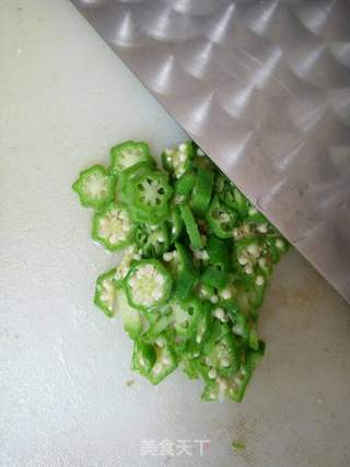 蛤蜊秋葵粥的做法步骤:4