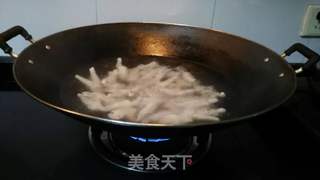 柠香陈醋凤爪的做法步骤:5