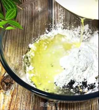 椒盐黑芝麻馅的做法步骤：4