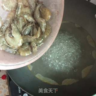 糖醋大虾的做法步骤:2