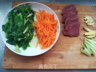 手擀牛肉面的做法步骤:4