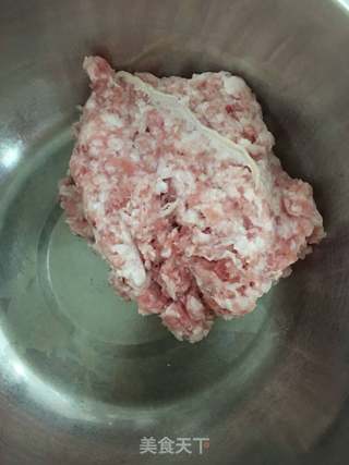 西葫芦肉包子的做法步骤：3