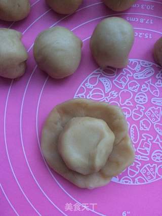 酥皮月饼的做法步骤:7