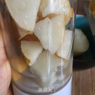 蜂蜜秋梨汁的做法步骤:2