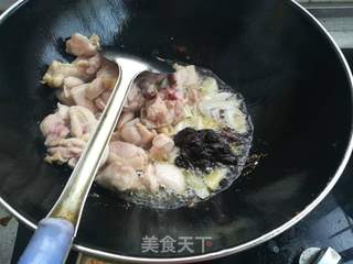 黄焖鸡米饭的做法步骤:5