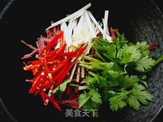 凉拌手撕牛肉的做法步骤:6