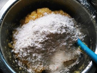 椰蓉蔓越莓月饼的做法步骤:4