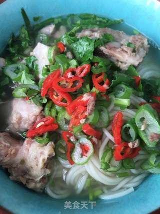 大骨肉汤面的做法步骤:13