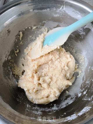 玫瑰豆沙广式月饼的做法步骤:6