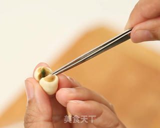 广式月饼的做法步骤:7