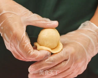 广式月饼的做法步骤:17