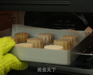 五仁月饼的做法步骤:23