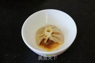 鸵鸟肉小笼灌汤包的做法步骤:11