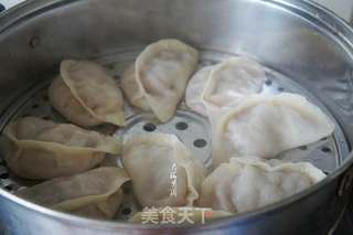 鸵鸟肉馅烫面蒸饺的做法步骤:6