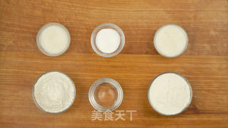 酥皮月饼的做法步骤:2