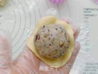 五仁月饼的做法步骤:10