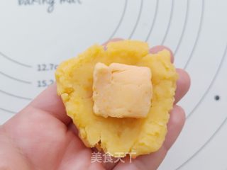 奶黄流心月饼的做法步骤:14