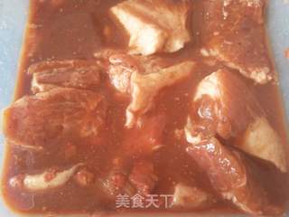 叉烧肉肉夹馍的做法步骤：1