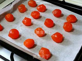 莲蓉蛋黄月饼的做法步骤:4