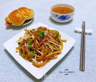 卤猪皮麻辣拌的做法步骤:11