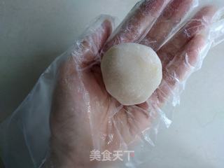 椰蓉蔓越莓冰皮月饼的做法步骤:9