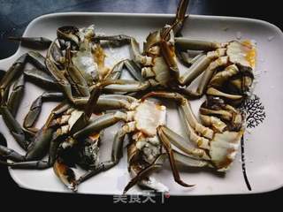 吮指香辣蟹。的做法步骤:3