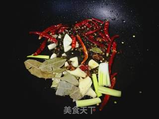 吮指香辣蟹。的做法步骤:7