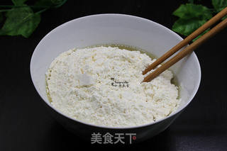 广式柠檬五仁月饼的做法步骤:4