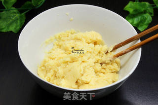 广式柠檬五仁月饼的做法步骤:5