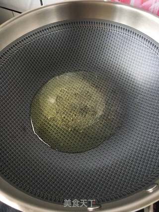 茄汁开背虾的做法步骤：3