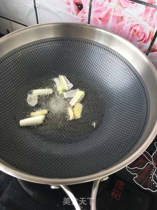 茄汁开背虾的做法步骤：6