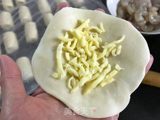 芝士大虾月饼的做法步骤:11