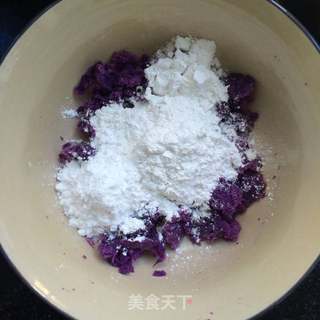 桂花紫薯团子的做法步骤:3