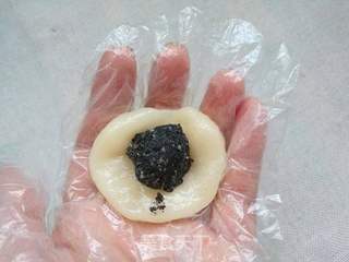 椰蓉芝麻圆的做法步骤:4